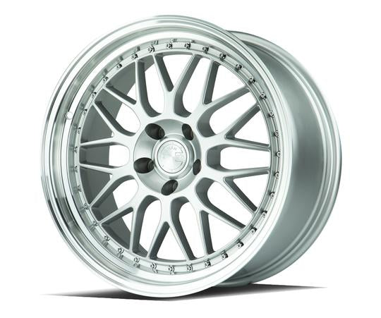 Aodhan AH02 18x9.5  30 (5x114.3) Silver w/Machined Lip